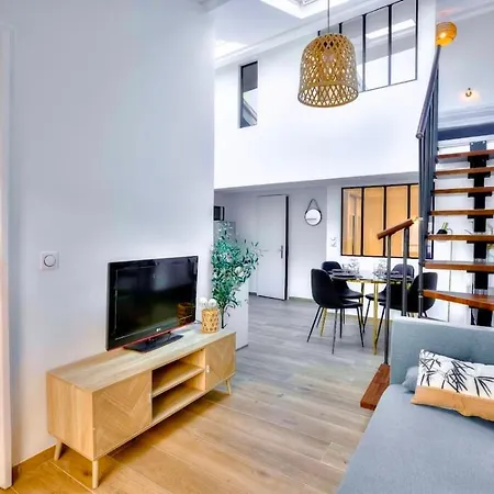 Apartment Duplex Centre Historique