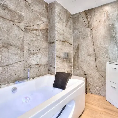 Duplex Centre Historique Cannes